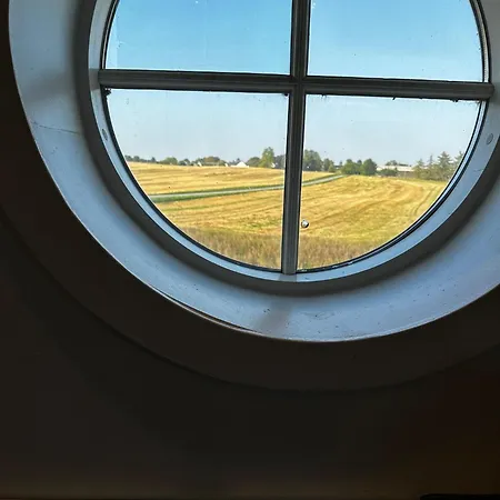 Mini Med Kokken Og Adgang Til Badevaerelse Apartman